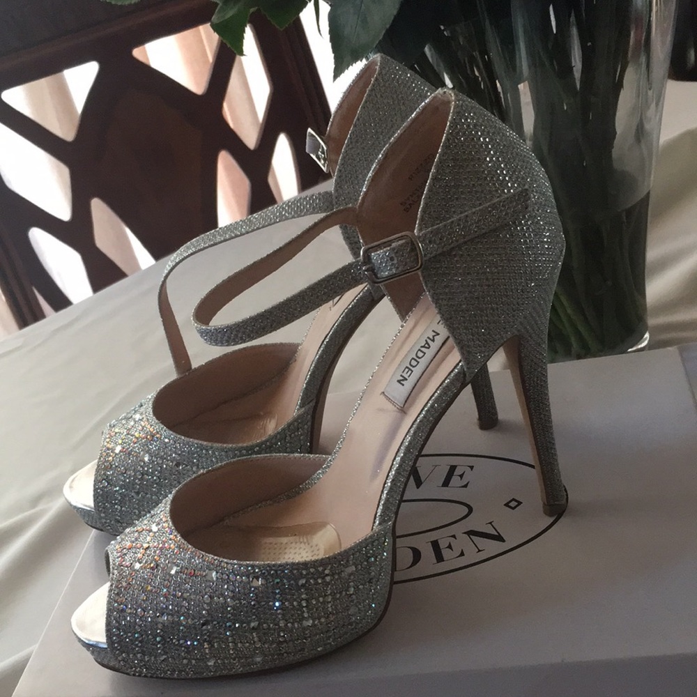 Steve Madden heels
